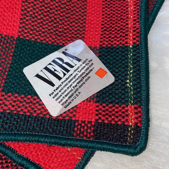 Festive Christmas Plaid Napkins set of 4 - Picture 13 of 17